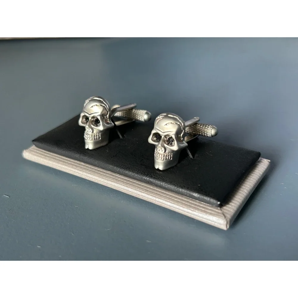 Onyx-Art London Mens Silver Skull Cufflinks 3D Gothic Biker Formal Accessory Box